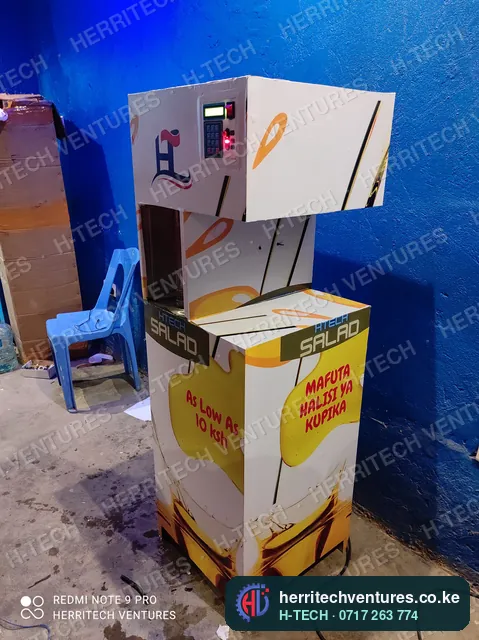 Testing the finished salad oil ATM before delivery, December 2021