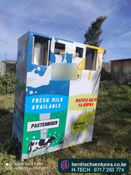 Milk on one side, cooking oil on the other: four dispensing bays, January 2022