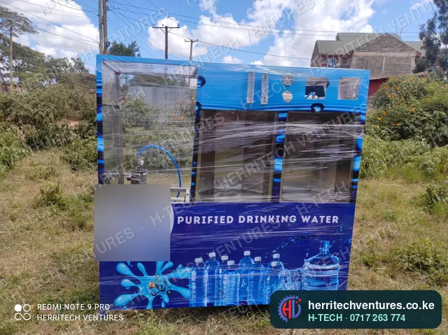 Front of the refilling station: "purified drinking water", January 2022