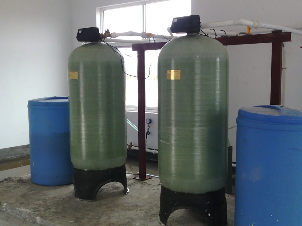 Real H-TECH duplex automatic FRP water softener system with brine tanks